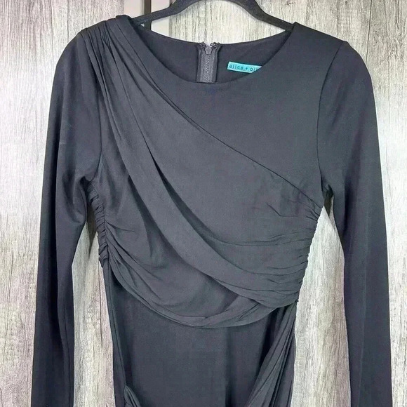 Alice + Olivia Dress 2 Mini Goddess Black Color Long Sleeves - Picture 3 of 9